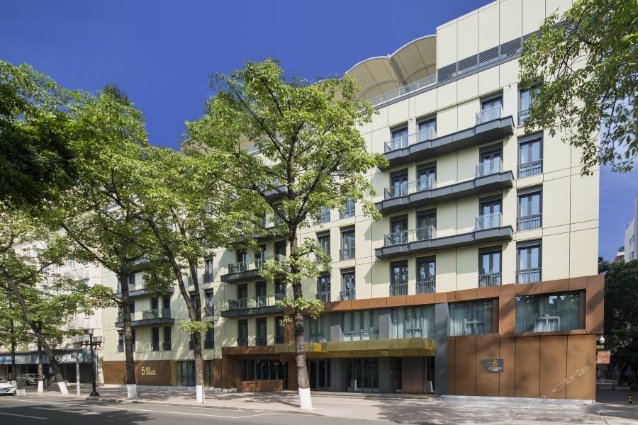 Ln Hotel Five Гуанджоу Екстериор снимка